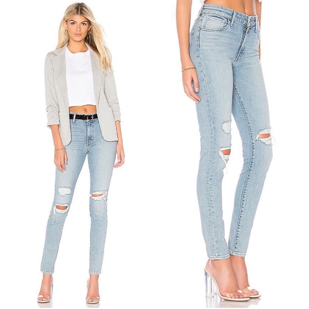 LEVI'S 721 High Rise Skinny in Worn & Torn